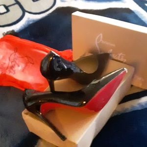 CLB 5" heels never worn size 10